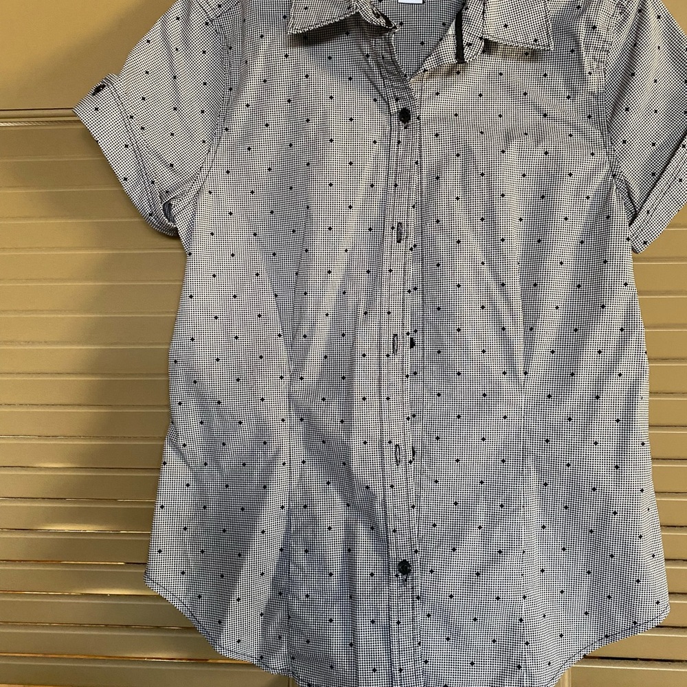 Liz Claiborne Black and White Button Down Shirt